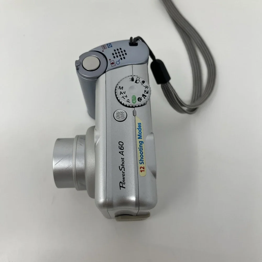 Canon PowerShot A60 2.0MP Digital Camera Silver 256MB CF Card Bundle - FOR PARTs
